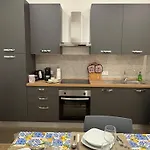 Residenza Stabile 64 פלרמו