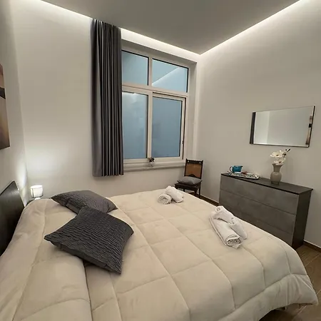 Residenza Stabile 64 Apartment
